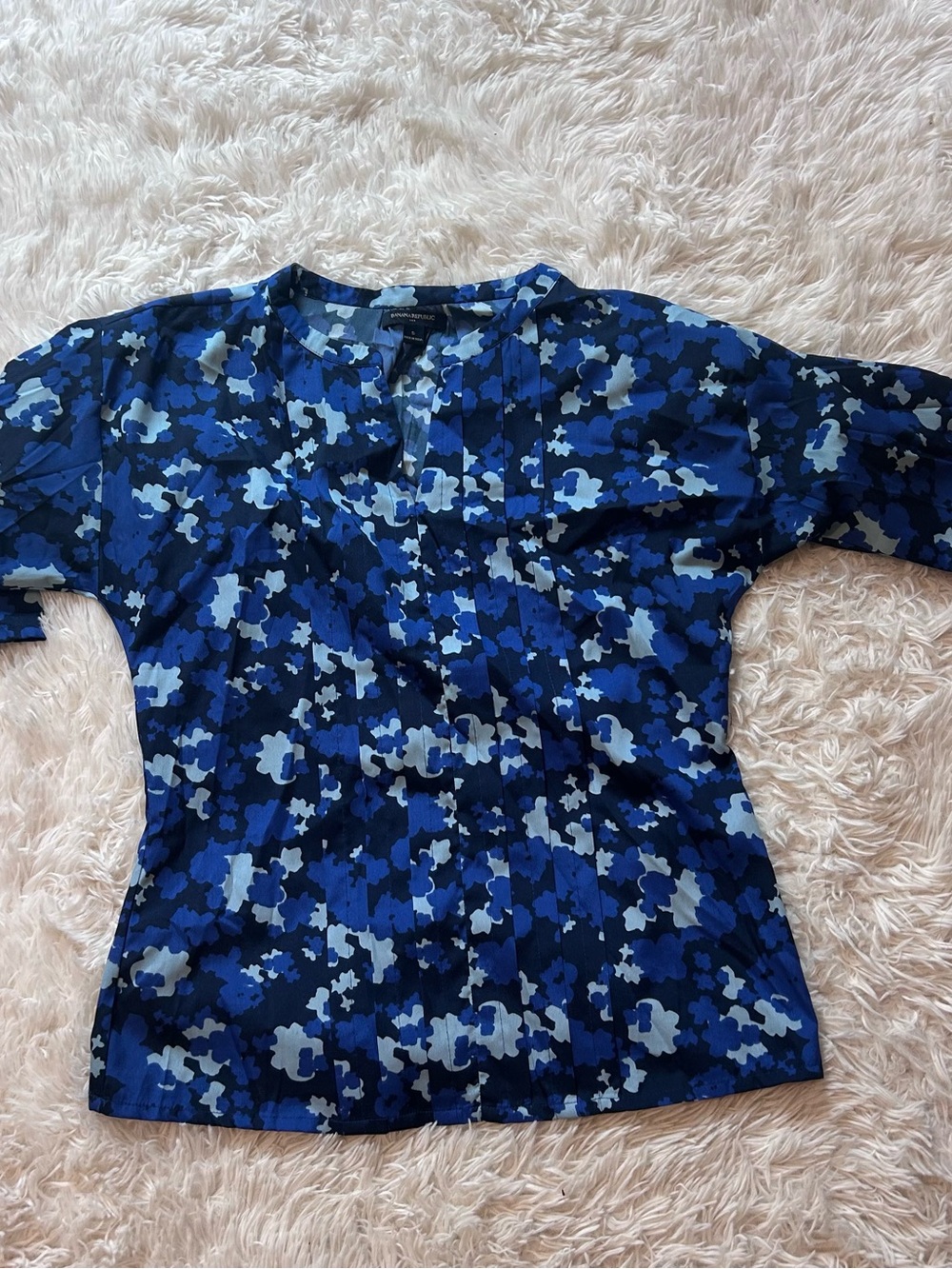Banana Republic Navy and Light Blue Abstract Floral Blouse